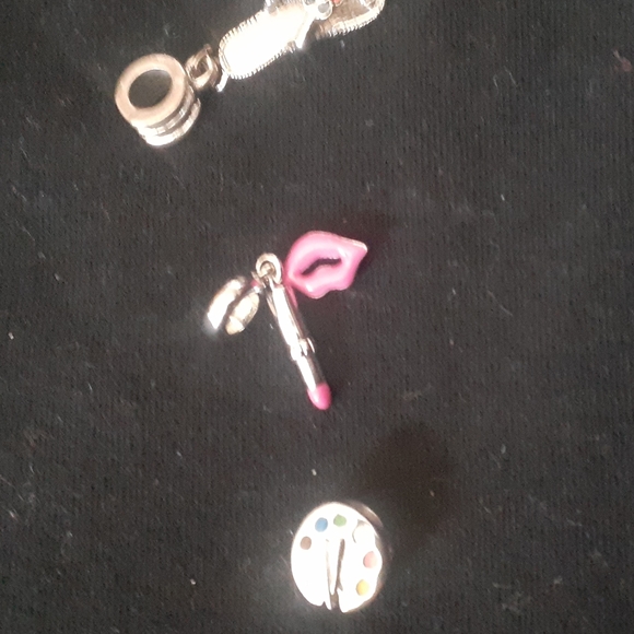 Pandora  charms price for  all - Picture 2 of 2